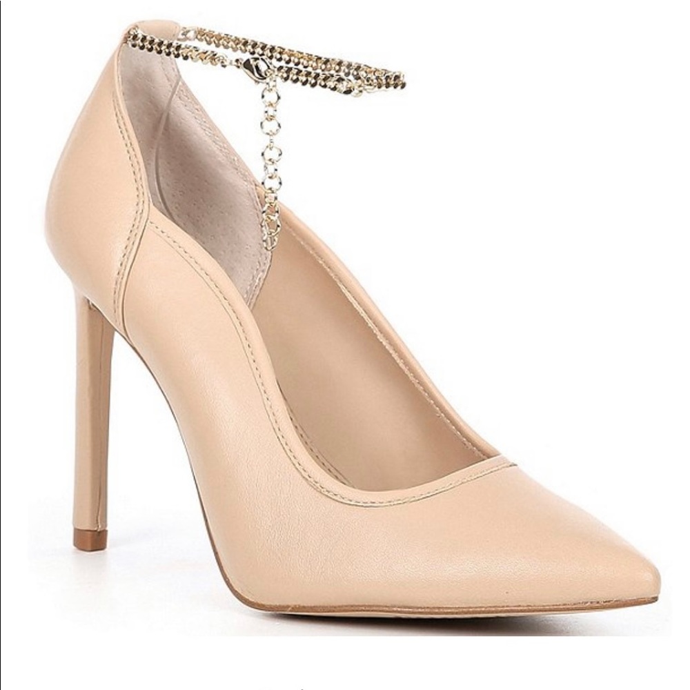 Brand new Gianni Bini nude pumps, chain at ankle. Size 9.5, fits like an 8.5/9.